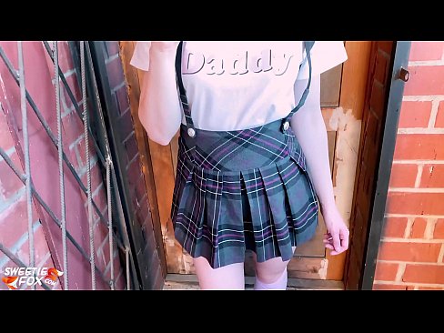 ❤️ Schoolgirl sucks a Dick go domhain agus fucks ionad ranganna. ️❌  Físeán fuck  ag ga.hentaisea-com.ru